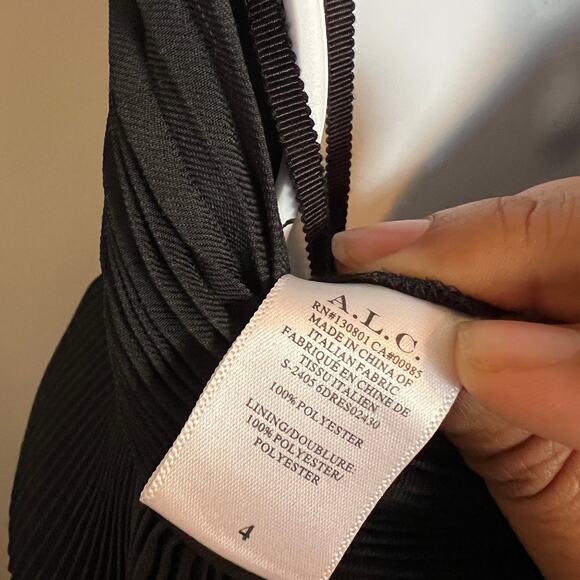 ALC Black Pleated Maxi Dress Gown Womens 4 Halter Open Back Pink Stripe Deep V - Picture 14 of 14